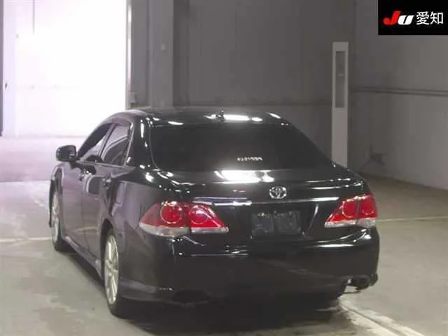 Toyota Crown ATHLETE ANNIVERSARY ED