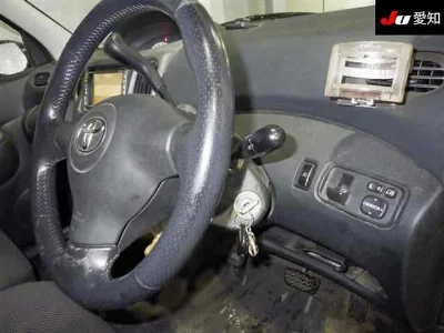 TOYOTA FUN CARGO