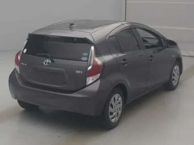 Статистика аукционов Toyota Aqua