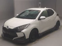 Цена авто Toyota Yaris с аукционов Японии, номер кузова MXPH10, пробег 171 000, оценка 2