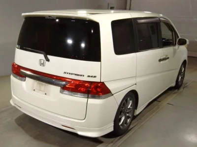 HONDA STEP WAGON