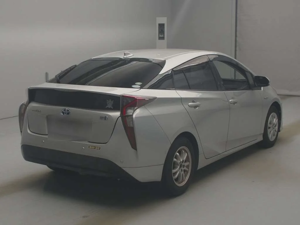 Toyota Prius S Safety Plus, миниатюра 2