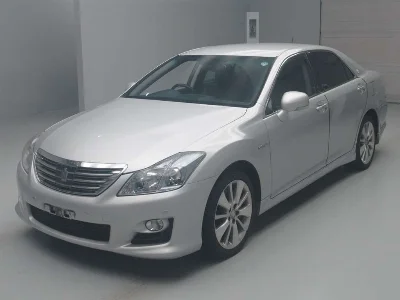 TOYOTA CROWN HYBRID