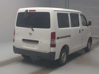 TOYOTA LITE ACE VAN