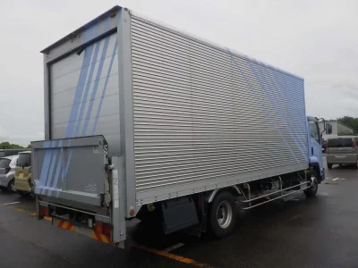 ISUZU FORWARD