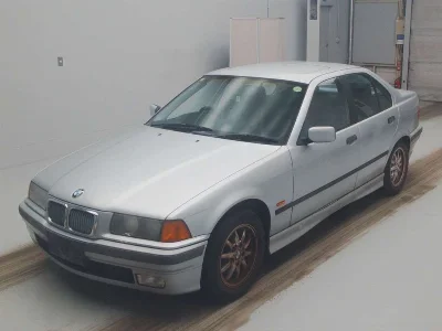 BMW 3 SERIES