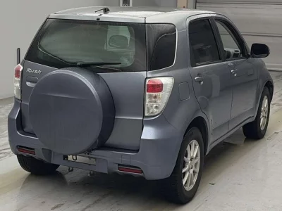 TOYOTA RUSH