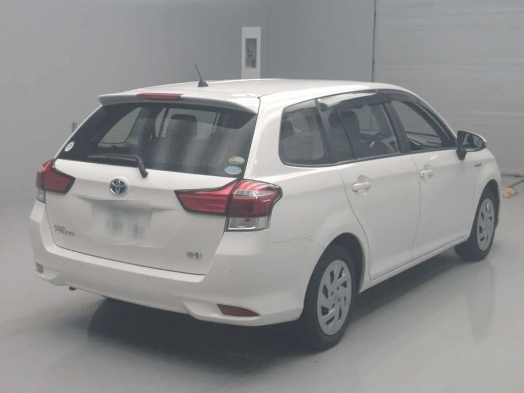 Toyota Corolla Fielder HYBRID, миниатюра 2