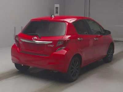 TOYOTA VITZ