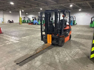 TOYOTA  FORKLIFT 