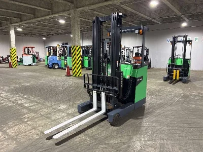TOYOTA  FORKLIFT 