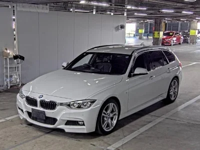 BMW 3 SERIES