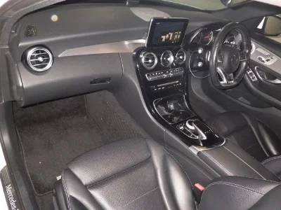 MERCEDES BENZ C CLASS