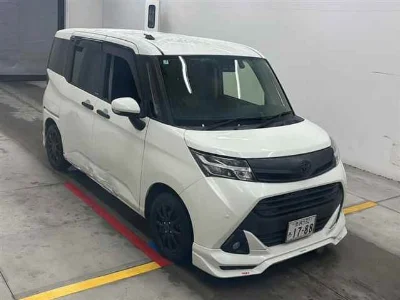 TOYOTA TANK