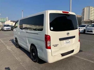 NISSAN NV350 CARAVAN