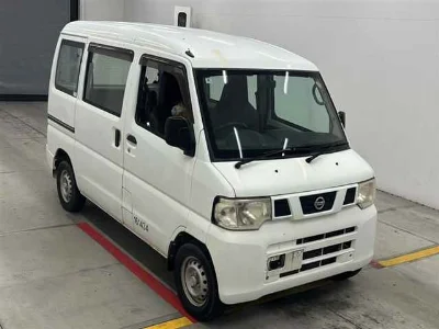 NISSAN CLIPPER VAN