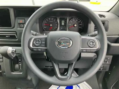 DAIHATSU ATRAI VAN