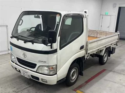 TOYOTA DYNA