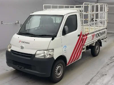 TOYOTA LITE ACE TRUCK