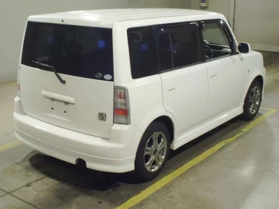 TOYOTA BB