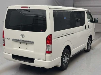 Статистика аукционов Toyota HiAce Van