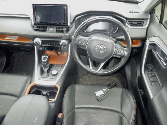 Toyota RAV4 ADVENTURE, миниатюра 3