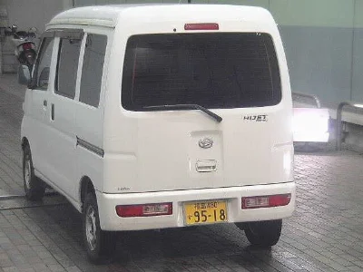 DAIHATSU HIJET VAN