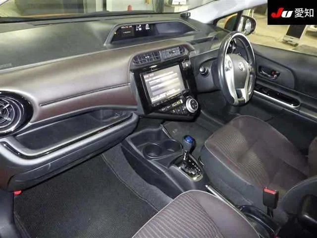 Toyota Aqua G, миниатюра 3