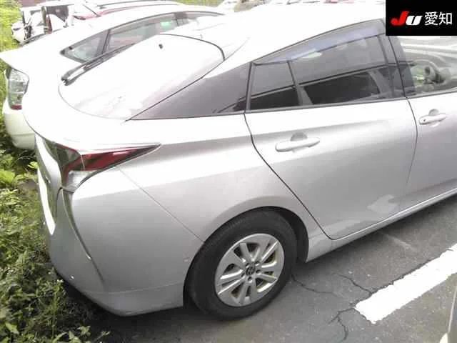 Toyota Prius S Safety Plus, миниатюра 2