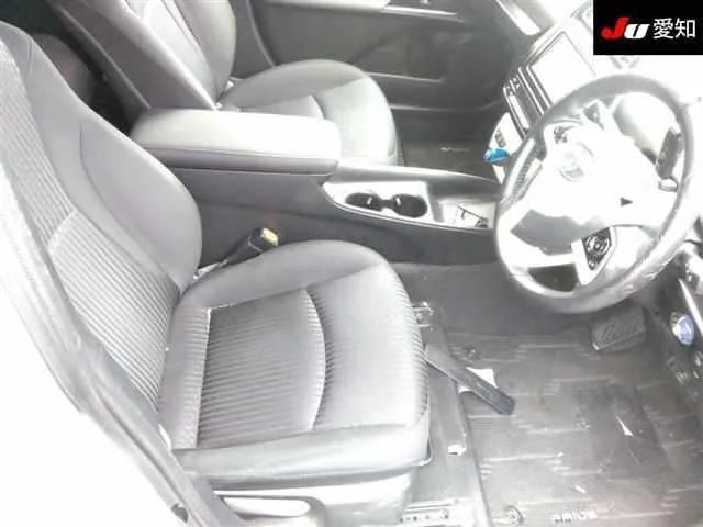 Toyota Prius S Safety Plus, миниатюра 6