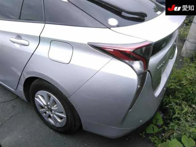 Toyota Prius S Safety Plus, миниатюра 8