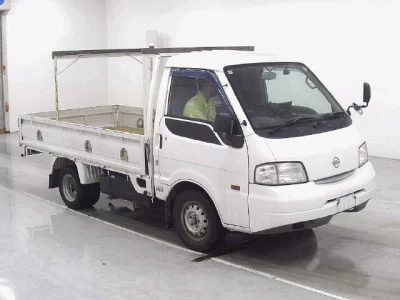 NISSAN VANETTE TRUCK