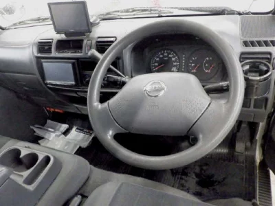 NISSAN VANETTE TRUCK