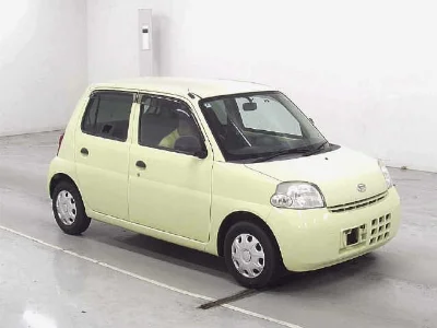 DAIHATSU ESSE