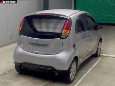 MITSUBISHI I