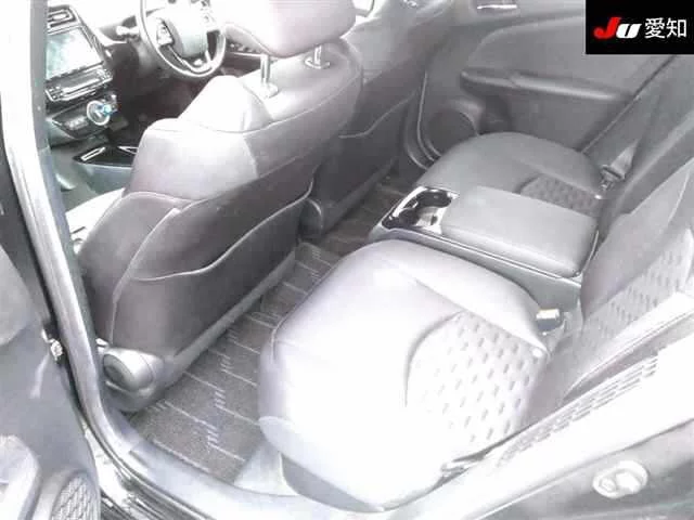 Toyota Prius S Safety Plus, миниатюра 4