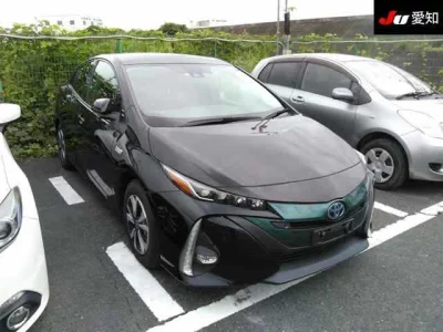 TOYOTA PRIUS PHV