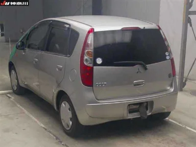 MITSUBISHI COLT