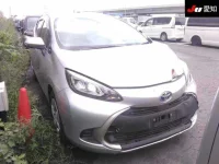 Цена авто Toyota Aqua с аукционов Японии, номер кузова MXPK11, пробег 32 000, оценка 20