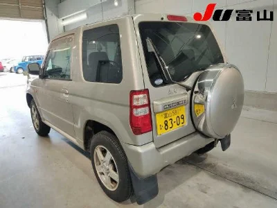 MITSUBISHI PAJERO MINI