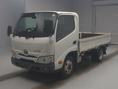TOYOTA DYNA