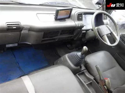 ISUZU FORWARD JUSTON