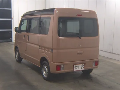 NISSAN CLIPPER VAN