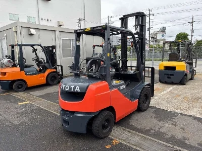 TOYOTA  FORKLIFT 