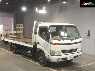TOYOTA DYNA