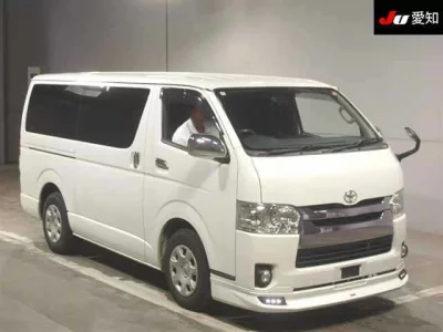 TOYOTA REGIUS VAN
