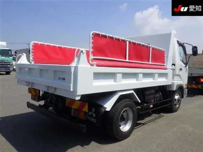 MITSUBISHI FUSO FIGHTER