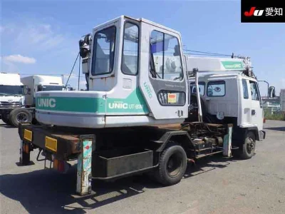 ISUZU FORWARD