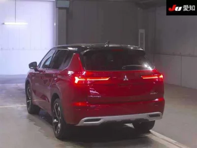 MITSUBISHI OUTLANDER PHEV
