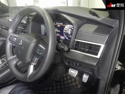 MITSUBISHI OUTLANDER PHEV